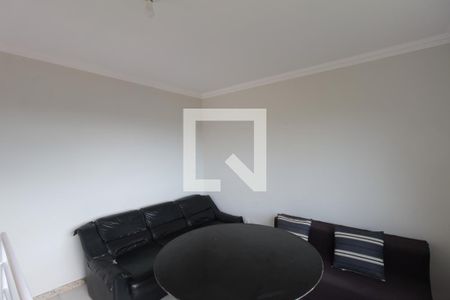 Sala de TV de apartamento à venda com 4 quartos, 181m² em Heliópolis, Belo Horizonte