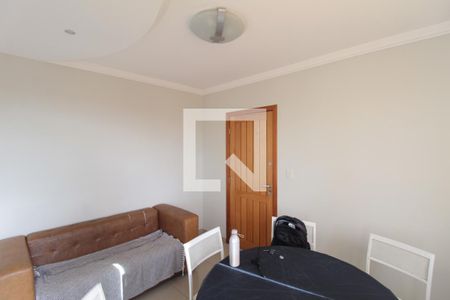 Sala de apartamento à venda com 4 quartos, 181m² em Heliópolis, Belo Horizonte