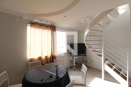 Sala de apartamento à venda com 4 quartos, 181m² em Heliópolis, Belo Horizonte