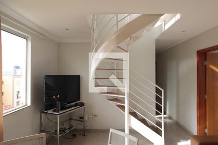 Sala de apartamento à venda com 4 quartos, 181m² em Heliópolis, Belo Horizonte