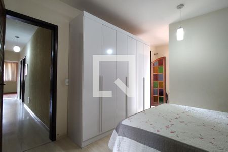Casa de condomínio para alugar com 187m², 4 quartos e 1 vagaQuarto 2 - Suíte