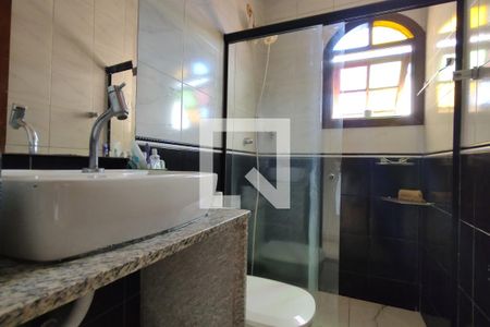 Casa de condomínio para alugar com 187m², 4 quartos e 1 vagaBanheiro Social 2