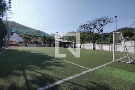 Casa de condomínio para alugar com 187m², 4 quartos e 1 vagaQuadra Esportiva