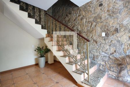 Sala de casa de condomínio para alugar com 4 quartos, 187m² em Taquara, Rio de Janeiro