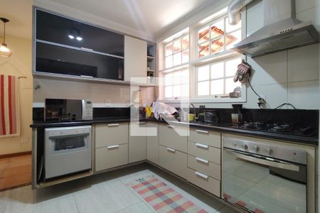 Casa de condomínio para alugar com 187m², 4 quartos e 1 vagaCozinha 