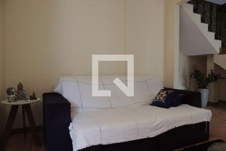 Sala de casa de condomínio para alugar com 4 quartos, 187m² em Taquara, Rio de Janeiro