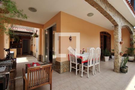 Casa de condomínio para alugar com 187m², 4 quartos e 1 vagaÁrea gourmet