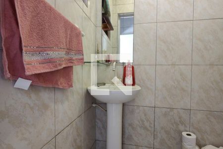 Casa de condomínio para alugar com 187m², 4 quartos e 1 vagaLavabo