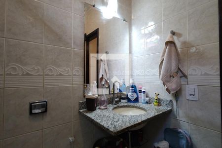 Casa de condomínio para alugar com 187m², 4 quartos e 1 vagaBanheiro Social