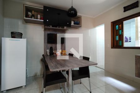 Casa de condomínio para alugar com 187m², 4 quartos e 1 vagaCozinha 