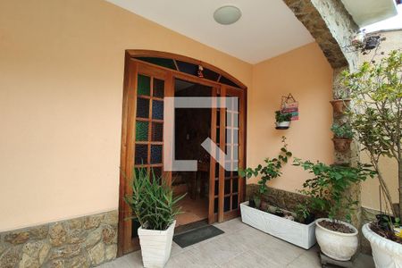 Casa de condomínio para alugar com 187m², 4 quartos e 1 vagaFachada