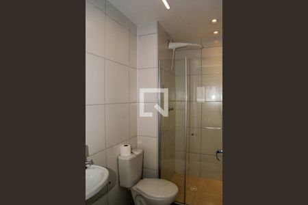 Banheiro de apartamento para alugar com 2 quartos, 39m² em Vila Barreto, São Paulo
