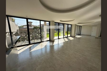 Apartamento à venda com 160m², 4 quartos e 4 vagasÁrea comum