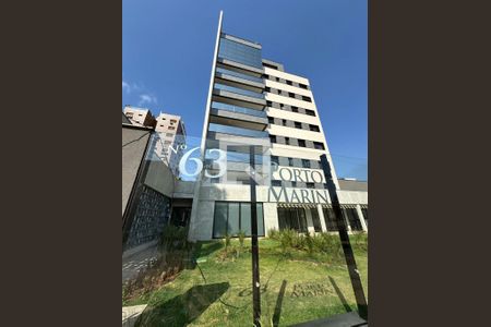 Apartamento à venda com 160m², 4 quartos e 4 vagasFachada