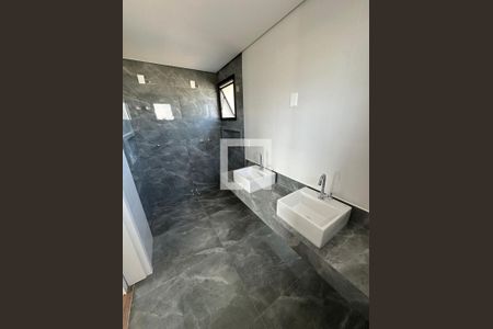 Banheiro de apartamento à venda com 4 quartos, 160m² em Castelo, Belo Horizonte
