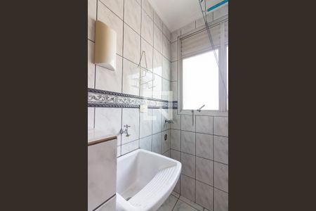 Apartamento para alugar com 65m², 3 quartos e 1 vagaÁrea de Serviço 