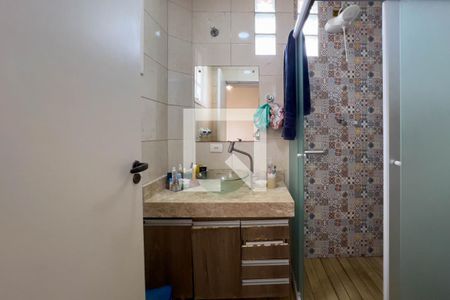 Casa à venda com 137m², 2 quartos e 2 vagasBanheiro Quarto 1