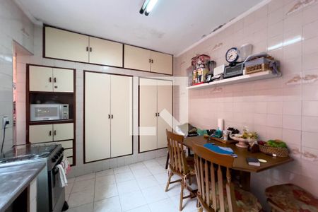 Casa à venda com 137m², 2 quartos e 2 vagasCozinha