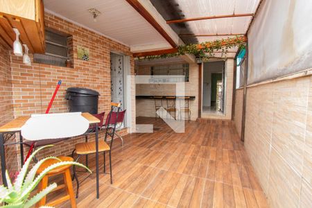 Casa para alugar com 94m², 2 quartos e 1 vagaQuintal - Churrasqueira