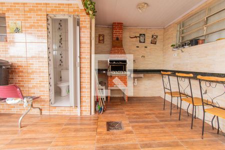 Casa para alugar com 94m², 2 quartos e 1 vagaQuintal - Churrasqueira