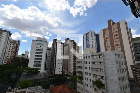 Apartamento para alugar com 33m², 1 quarto e 1 vagaVista