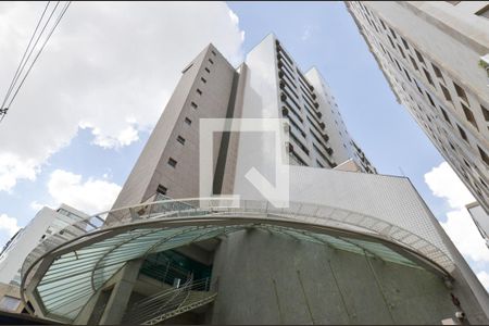 Apartamento para alugar com 33m², 1 quarto e 1 vagaFachada