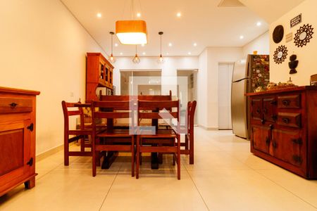 Casa à venda com 300m², 3 quartos e 3 vagasCozinha