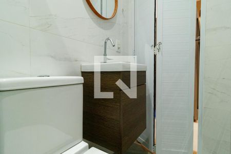 Casa à venda com 300m², 3 quartos e 3 vagasBanheiro 