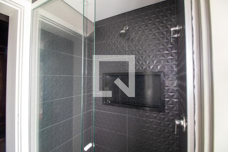 Casa à venda com 450m², 5 quartos e 3 vagasBanheiro da Suíte 4 - Senhor