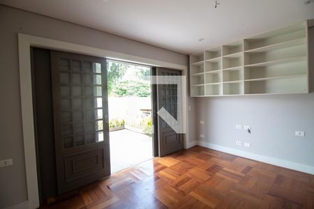 Casa à venda com 450m², 5 quartos e 3 vagasSuíte 1