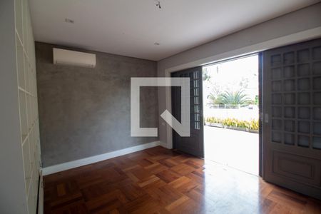 Casa à venda com 450m², 5 quartos e 3 vagasSuíte 1