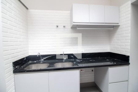 Casa à venda com 450m², 5 quartos e 3 vagasÁrea de Serviço