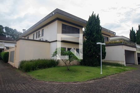 Casa à venda com 450m², 5 quartos e 3 vagasFachada