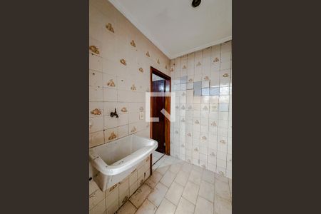 Casa à venda com 56m², 3 quartos e 1 vagaÁrea de Serviço