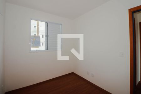 Apartamento para alugar com 47m², 2 quartos e 1 vagaQuarto 2