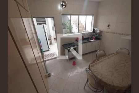 Casa à venda com 140m², 3 quartos e 1 vaga Casa à venda com 140m², 3 quartos e 1 vagaFoto 09