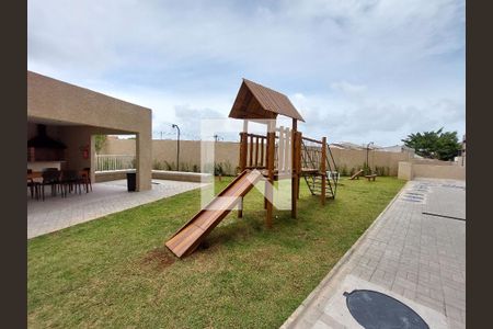 Apartamento à venda com 42m², 2 quartos e 1 vaga Apartamento à venda com 42m², 2 quartos e 1 vagaÁrea comum - Playground