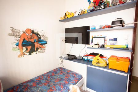 QUARTO 2 de casa à venda com 3 quartos, 250m² em Chora Menino, São Paulo