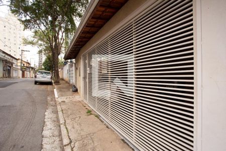 Casa à venda com 250m², 3 quartos e 2 vagasFACHADA