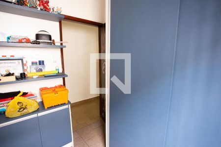 QUARTO 2 de casa à venda com 3 quartos, 250m² em Chora Menino, São Paulo