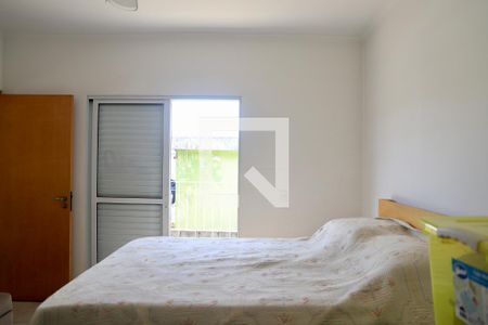 Casa à venda com 190m², 3 quartos e 2 vagasSuíte 2
