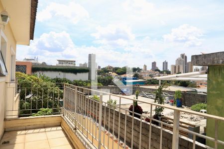 Casa à venda com 190m², 3 quartos e 2 vagasSuíte 2