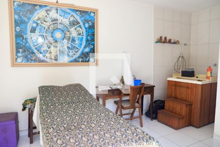 Casa à venda com 190m², 3 quartos e 2 vagasEdícula