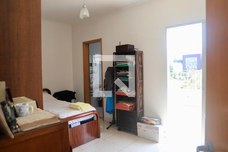 Casa à venda com 190m², 3 quartos e 2 vagasSuíte 3