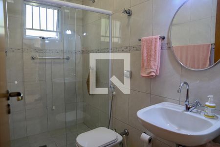 Casa à venda com 190m², 3 quartos e 2 vagasBanheiro da Suíte 1
