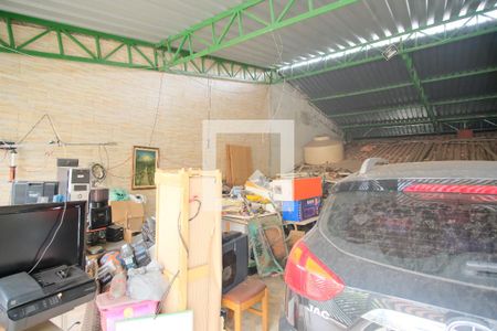 Casa à venda com 200m², 2 quartos e 2 vagasGaragem