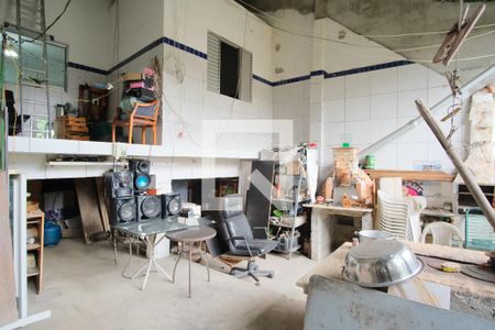 Casa à venda com 200m², 2 quartos e 2 vagasQuintal