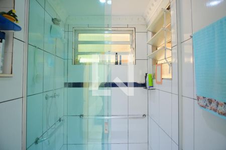 Casa à venda com 200m², 2 quartos e 2 vagasBanheiro Social