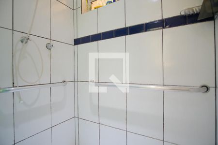 Casa à venda com 200m², 2 quartos e 2 vagasBanheiro Social