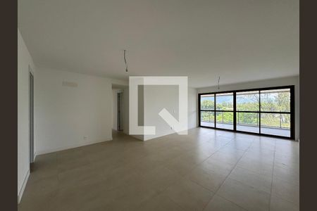 Apartamento à venda com 187m², 4 quartos e 3 vagas Apartamento à venda com 187m², 4 quartos e 3 vagasSala